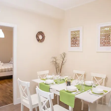 Apartament Roma's Tuscolana Rzym